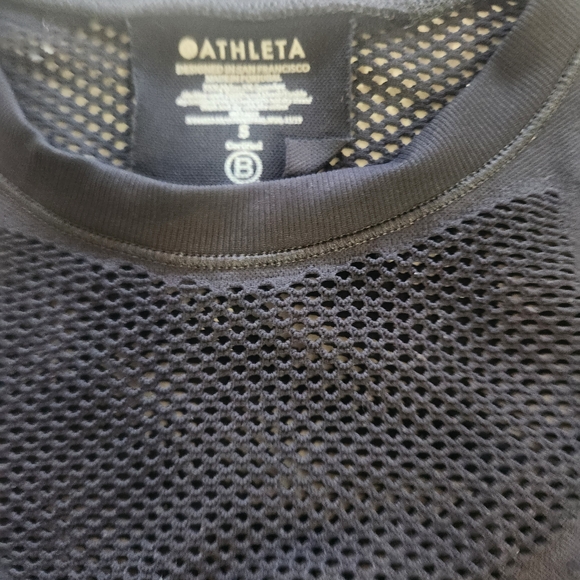 Athleta Oxygen Seamless Black Laser-Cut Mesh-Back Tank Top - Picture 10 of 10